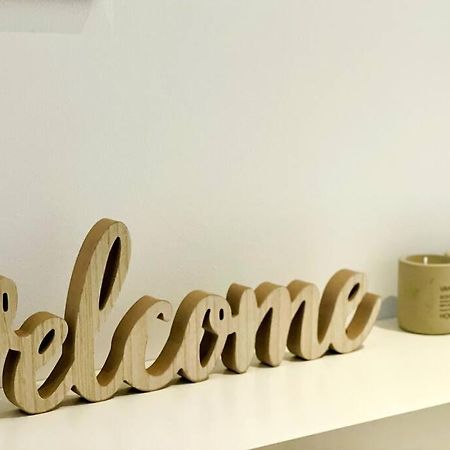Airport Expo Apartment Lisbon Luaran gambar