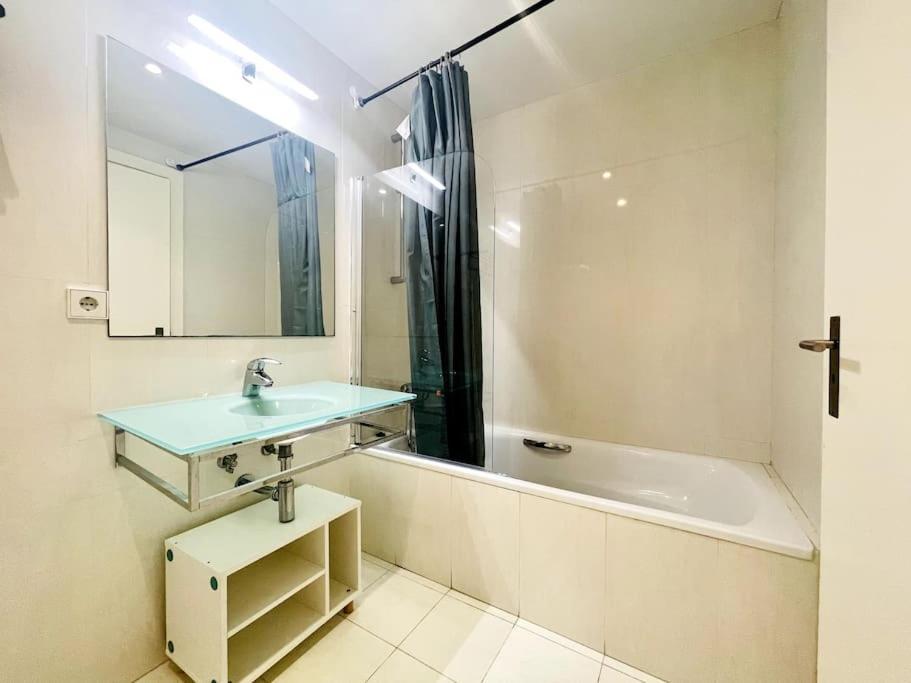 Airport Expo Apartment Lisbon Luaran gambar