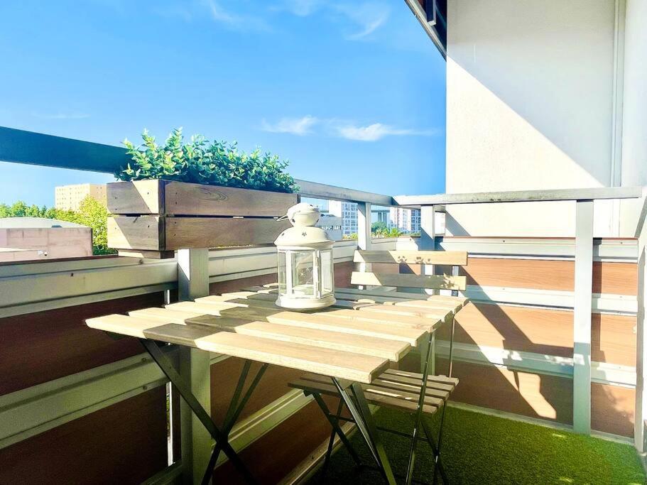 Airport Expo Apartment Lisbon Luaran gambar