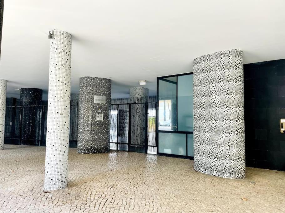 Airport Expo Apartment Lisbon Luaran gambar
