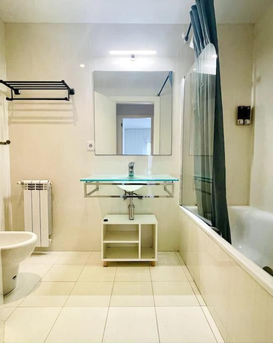 Airport Expo Apartment Lisbon Luaran gambar